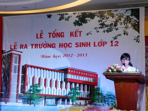 Trường iSCHOOL Nha Trang: Cảm xúc của học sinh trong Lễ trưởng thành cho học sinh khối 12