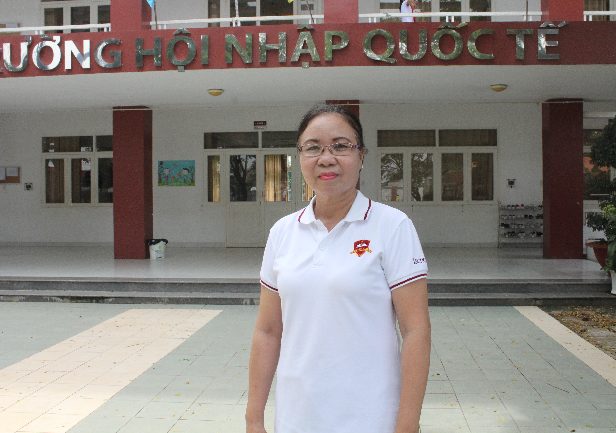 Cô Lê Thị Minh Châu – Giáo viên kinh nghiệm lâu năm, tâm huyết với nghề