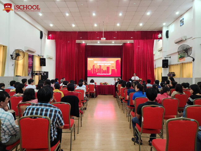 iSchool Nha Trang: Tổ chức thành công Hội nghị Người lao động năm học 2022-2023