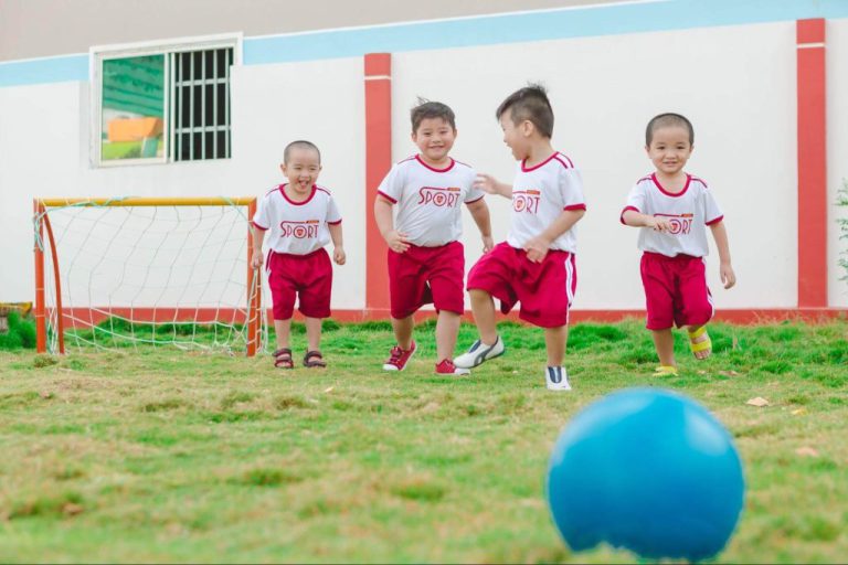 phát triển thể chất dành cho trẻ mầm non