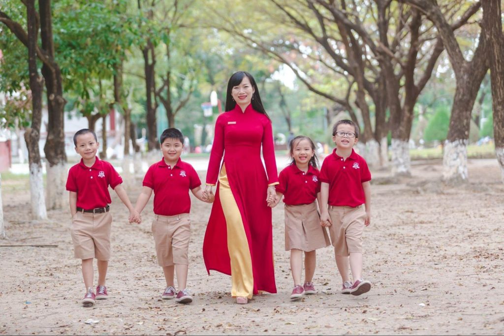 5 lĩnh vực phát triển của trẻ mầm non cần giáo dục cho trẻ