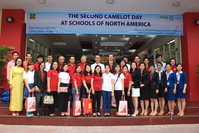 Ban điều hành Hệ thống iSchool: tham quan Học viện Anh quốc và trường Quốc tế Bắc Mỹ