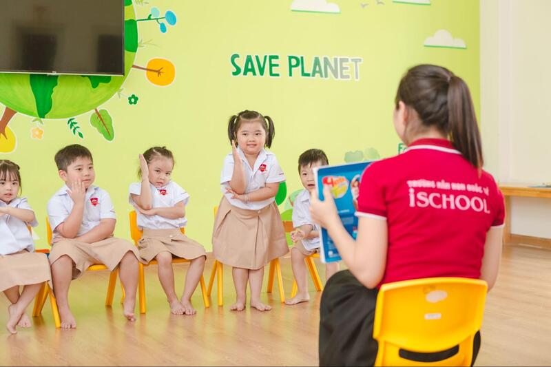 15 bài hát hay cho bé học tiếng Anh hiệu quả