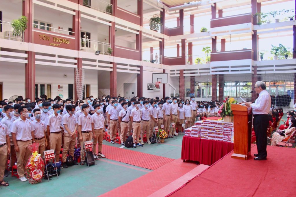 iSchool Nha Trang: Chọn mặt mới dám gửi “Vàng”