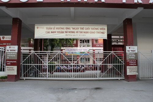 iSchool Nha Trang: sinh hoạt Tưởng niệm các nạn nhân tử vong vì tai nạn giao thông”