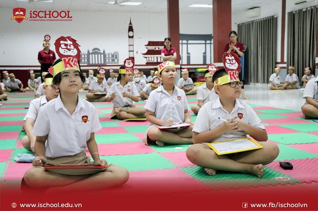 iSchool Quy Nhơn: CUỘC THI RUNG CHUÔNG VÀNG CÙNG HỌC SINH LỚP 4