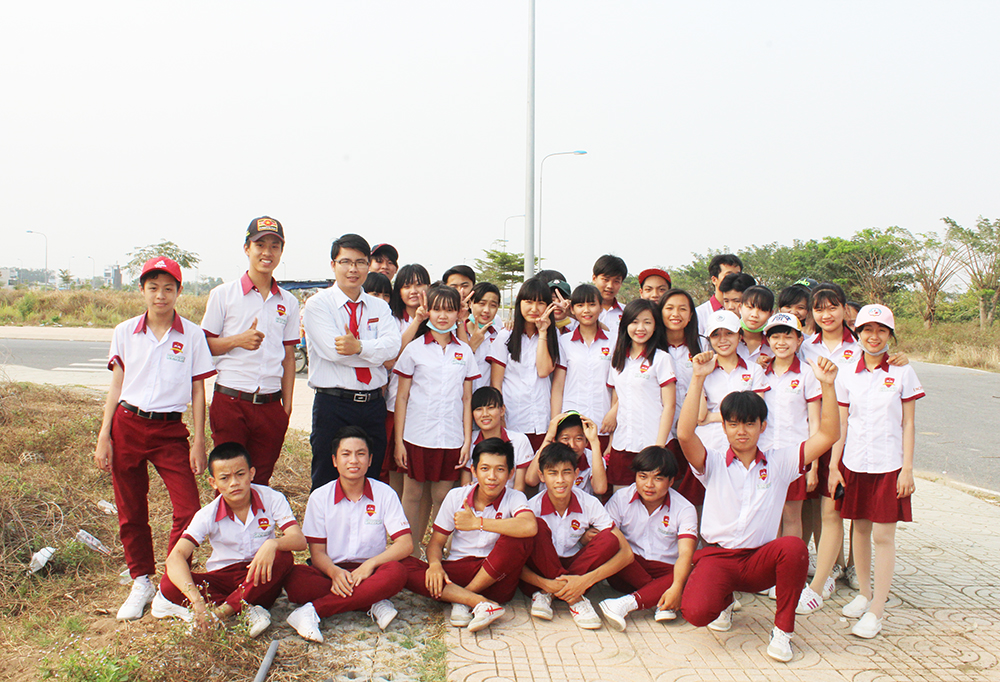 Học toán bằng trải nghiệm thực tế ngoài trời cùng học sinh iSchool Long An