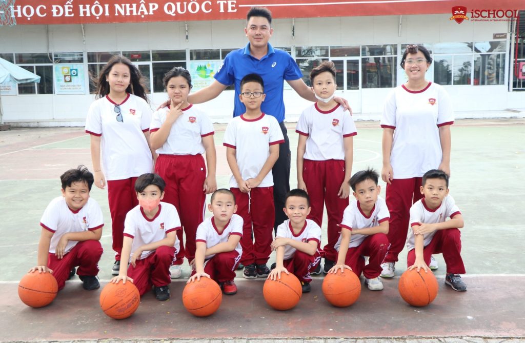 PHÁT TRIỂN THỂ LỰC TOÀN DIỆN VỚI CLB BÓNG RỔ CỦA iSCHOOL SÓC TRĂNG