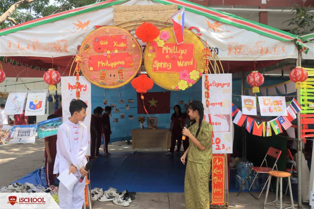 Bức tranh đầy màu sắc trong Hội trại “Xuân họp mặt – Xuân yêu thương” năm 2023 tại iSchool Long An