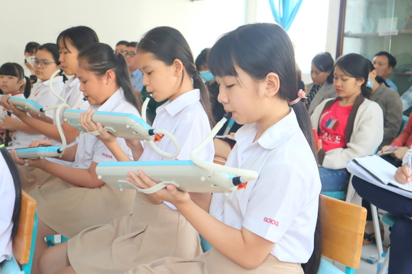 Học Âm nhạc tại iSchool