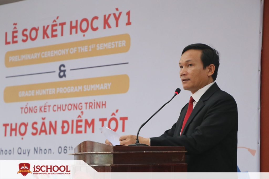 iSchool Quy Nhơn sơ kết và khen thưởng Học kỳ 1