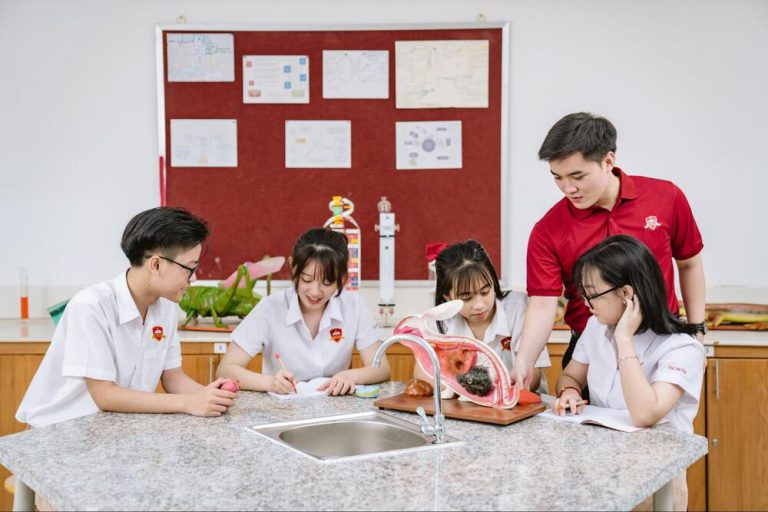 cách rèn luyện kỹ năng làm việc nhóm
