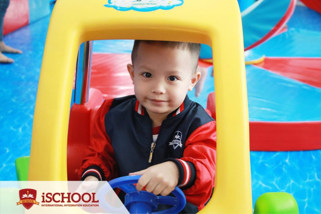 Trải nghiệm tại khu vui chơi Coopmart cùng iSers nhí Hà Tĩnh