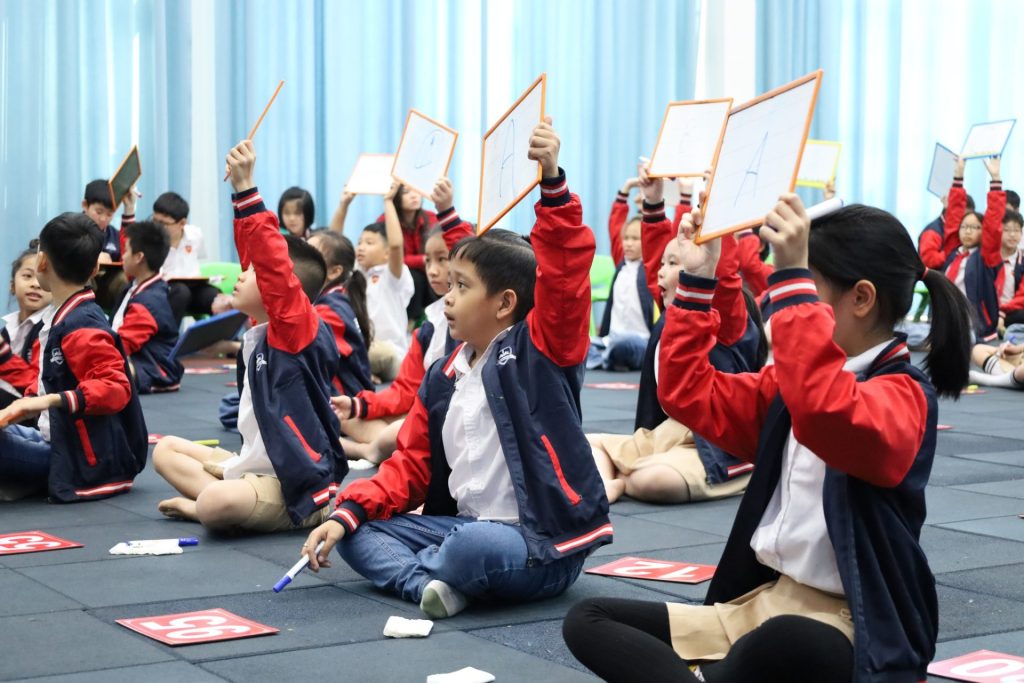 iSCHOOL CẨM PHẢ- TOÀN CẢNH CUỘC THI RUNG CHUÔNG VÀNG 2023