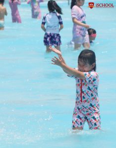 Vui chơi hết mình tại KDL Nhà Mát