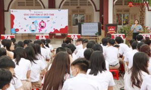 BS. Trần Thu Mộng tại buổi chia sẻ