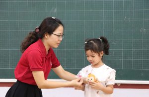 Các bạn tham gia