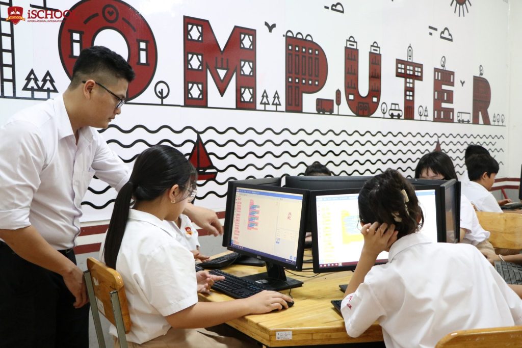 iSCHOOL SÓC TRĂNG VẬN DỤNG HIỆU QUẢ CHUYỂN ĐỔI SỐ TRONG CÔNG TÁC DẠY & HỌC