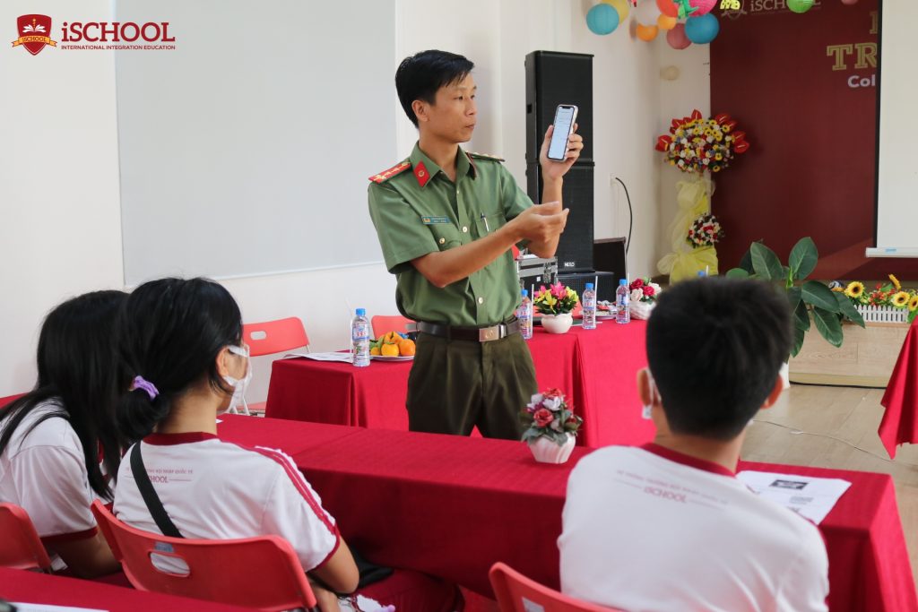 iSchool Rạch Giá hoàn thành đăng ký mã định danh điện tử cho học sinh
