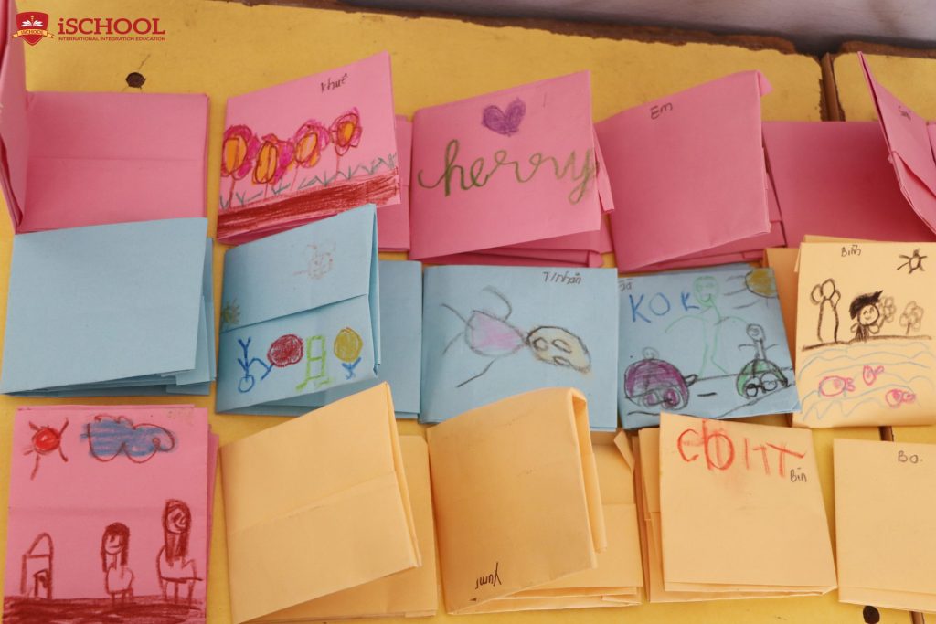 iSchool Bạc Liêu: Khai trí khởi nghiệp bài học “Renny cất tiền trong một chiếc ví”