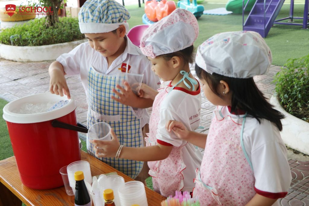 iSchool Bạc Liêu:  Start-up (Khởi nghiệp) đang là xu hướng kinh doanh ngày nay. Đã bao giờ bạn nghĩ mình có thể dạy con khởi nghiệp?