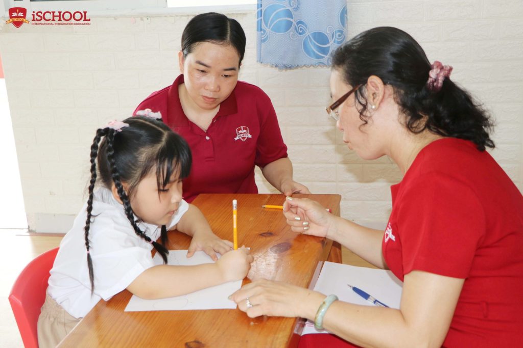 TIỂU HỌC iSCHOOL BẠC LIÊU: TỔ CHỨC HỘI THẢO CÙNG CHUYÊN GIA GIÁO DỤC HỆ THỐNG iSCHOOL
