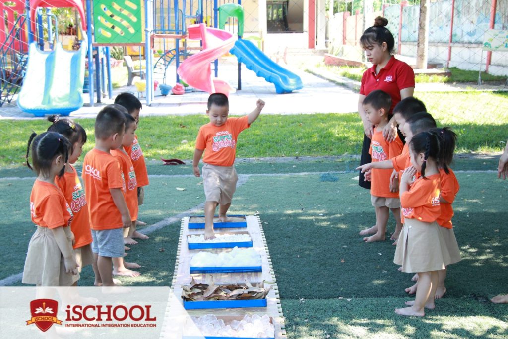 Khối Mầm non: Con đường cảm giác