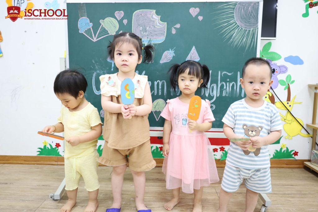 “TAN CHẢY” VỚI NHỮNG CÂY KEM NGỘ NGHĨNH CỦA CÁC BÉ NURSERY