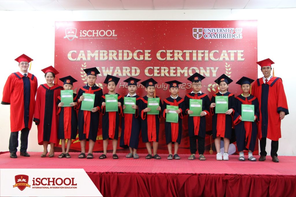 iSchool Hà Tĩnh trao chứng chỉ Cambridge cho hơn 350 học sinh trong và ngoài tỉnh