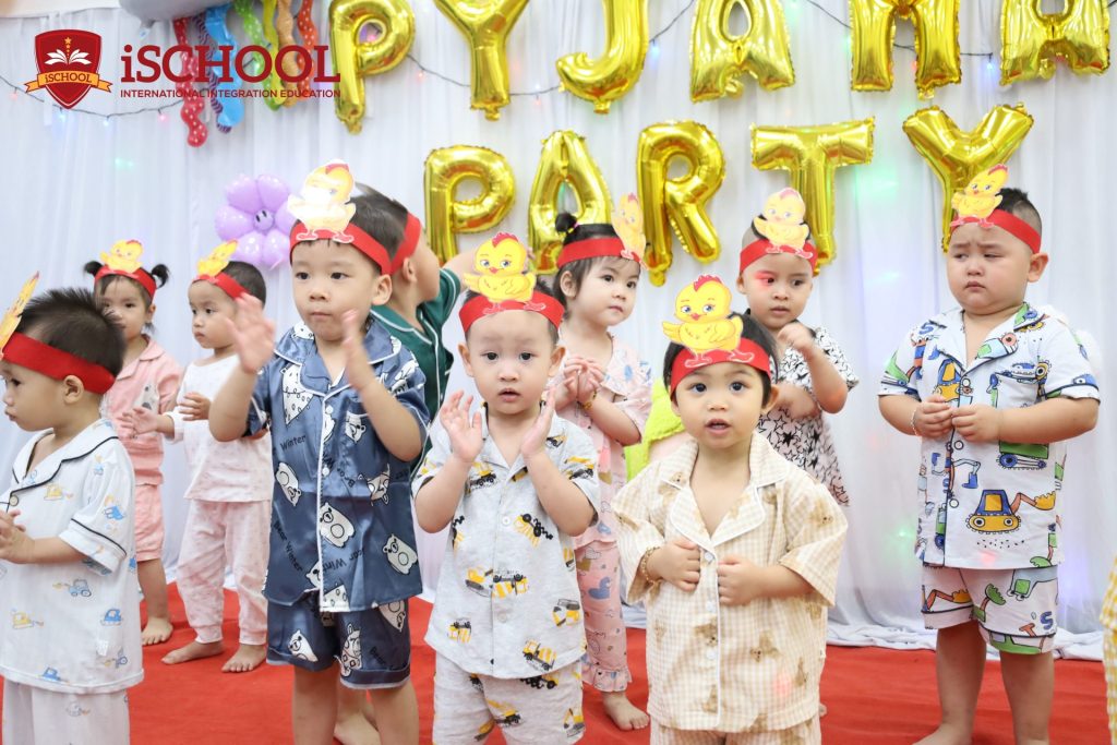 CON DÁM TRẢI NGHIỆM – “ĐÊM HÈ VẮNG MẸ” –  PYJAMA PARTY