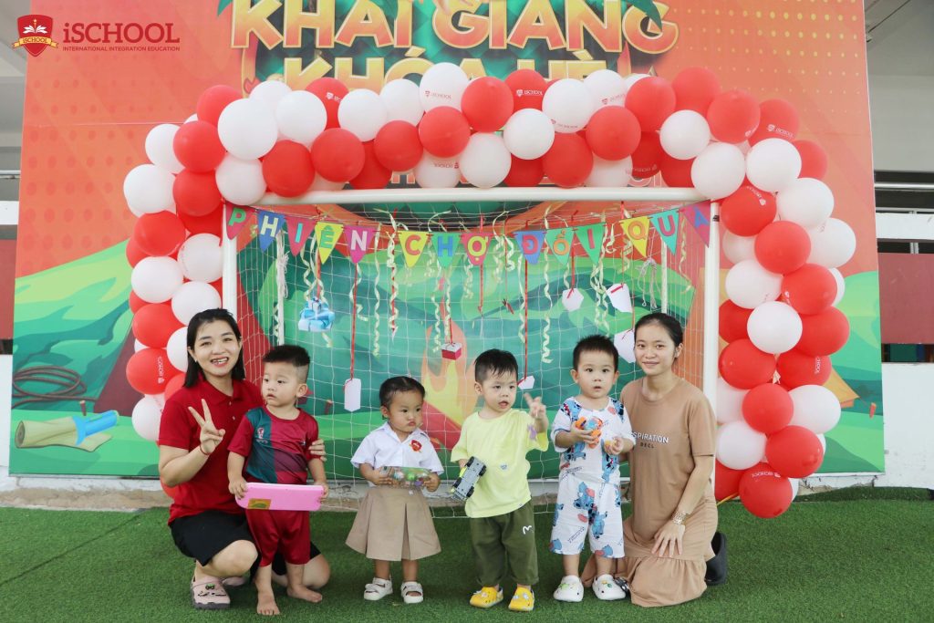 MẦM NON iSCHOOL BẠC LIÊU: TỔ CHỨC PHIÊN CHỢ ĐỔI QUÀ