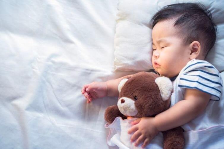 Nuôi con theo phương pháp EASY cho mẹ khỏe, bé ngoan