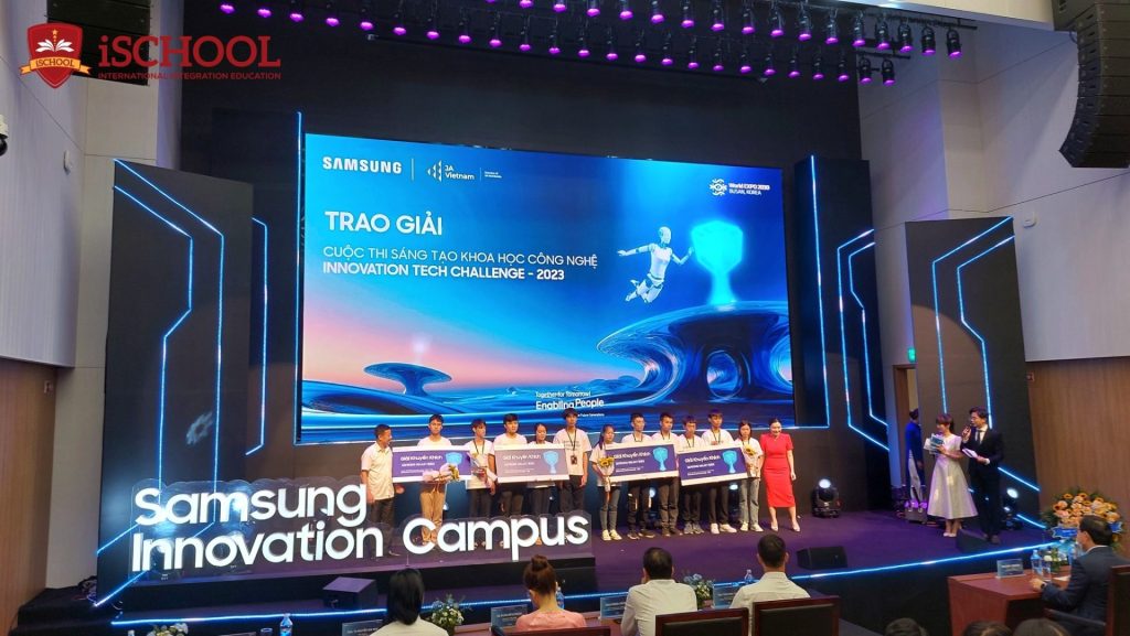 CHÚC MỪNG ĐỘI TUYỂN iSCHOOL RẠCH GIÁ ĐÃ CHINH PHỤC CUỘC THI SÁNG TẠO CÔNG NGHỆ