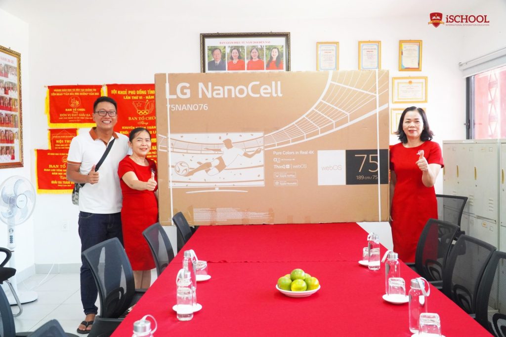 iSCHOOL QUẢNG TRỊ NHẬN GIẢI CUỘC THI “TRƯỜNG HỌC LÀNH MẠNH NHẤT AIA”!