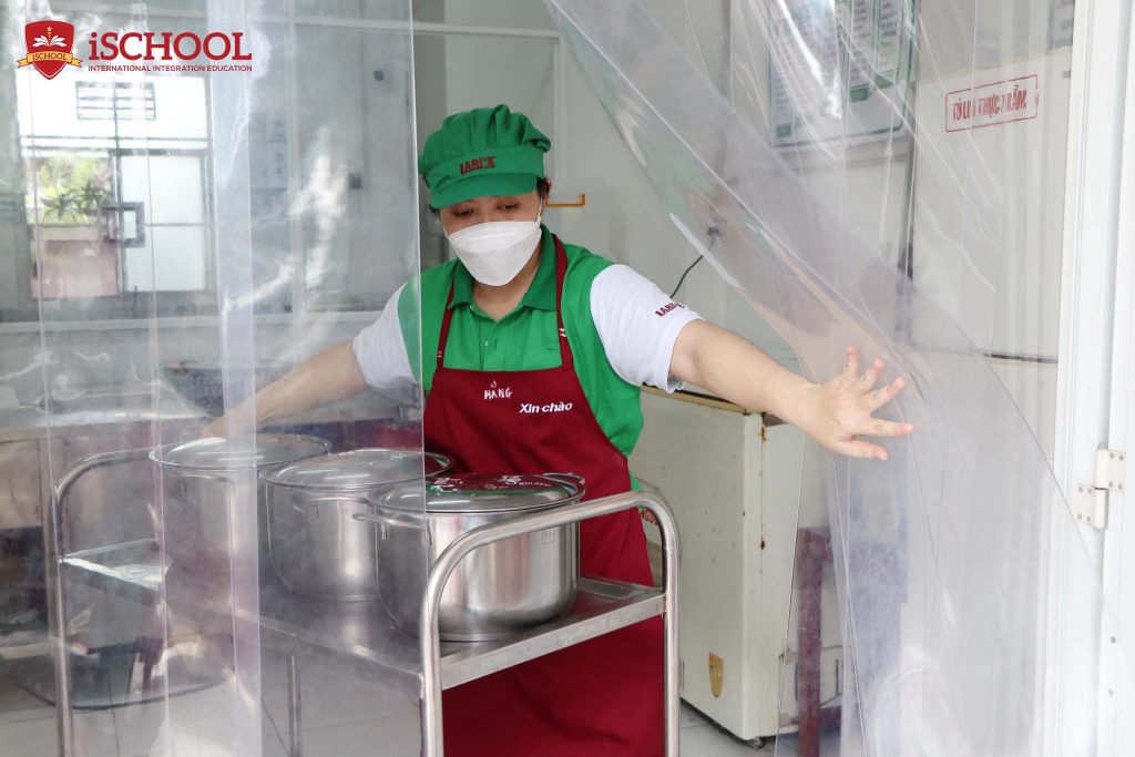 iSCHOOL BẠC LIÊU THAY ĐỔI BẾP ĂN BÁN TRÚ NĂM HỌC 2023-2024