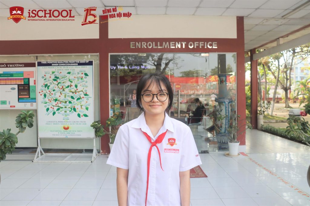 Học sinh tiêu biểu: Phạm Trần Khả Uyên – Lớp 9A1