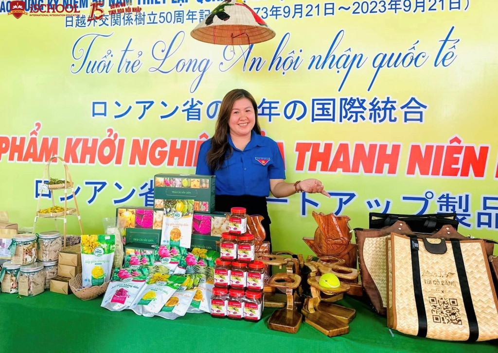 Giáo viên tiêu biểu: Cô Lê Huỳnh Ngọc Phố – Cán bộ đoàn “Truyền lửa” nhiệt huyết cho thanh niên
