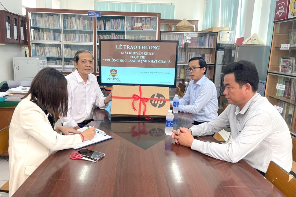 iSCHOOL LONG XUYÊN: ĐẠT GIẢI KHUYẾN KHÍCH CUỘC THI “TRƯỜNG HỌC LÀNH MẠNH NHẤT CHÂU Á”