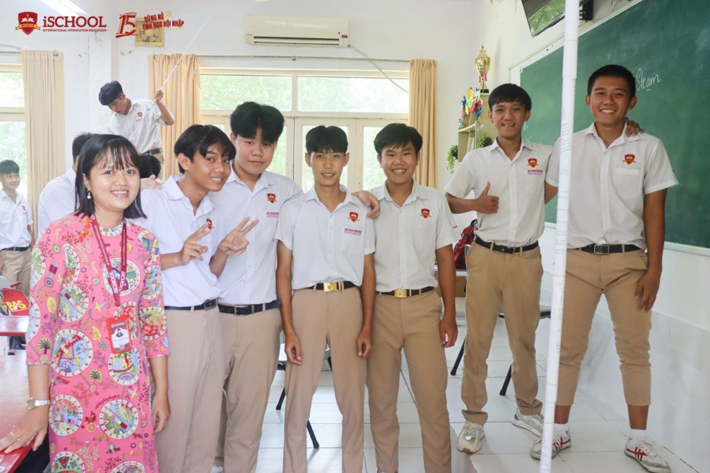 Phương pháp giáo dục STEAM giúp iSers trở thành nhà khoa học tương lai