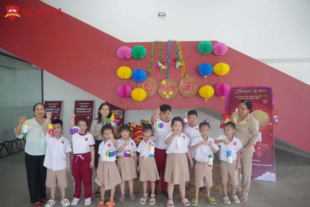 TRƯỜNG TIỂU HỌC iSCHOOL BẠC LIÊU: MANG KHÔNG KHÍ TRUNG THU VỀ CHO iSERS TIỂU HỌC
