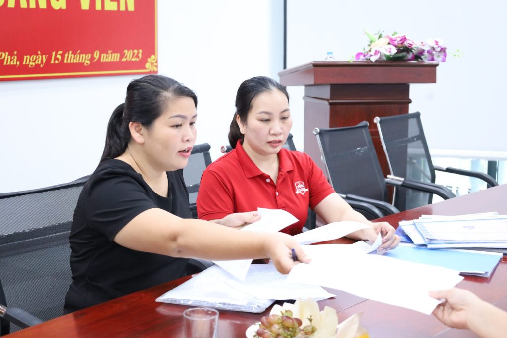 GIÁM SÁT CÔNG TÁC Y TẾ TRƯỜNG HỌC 2023