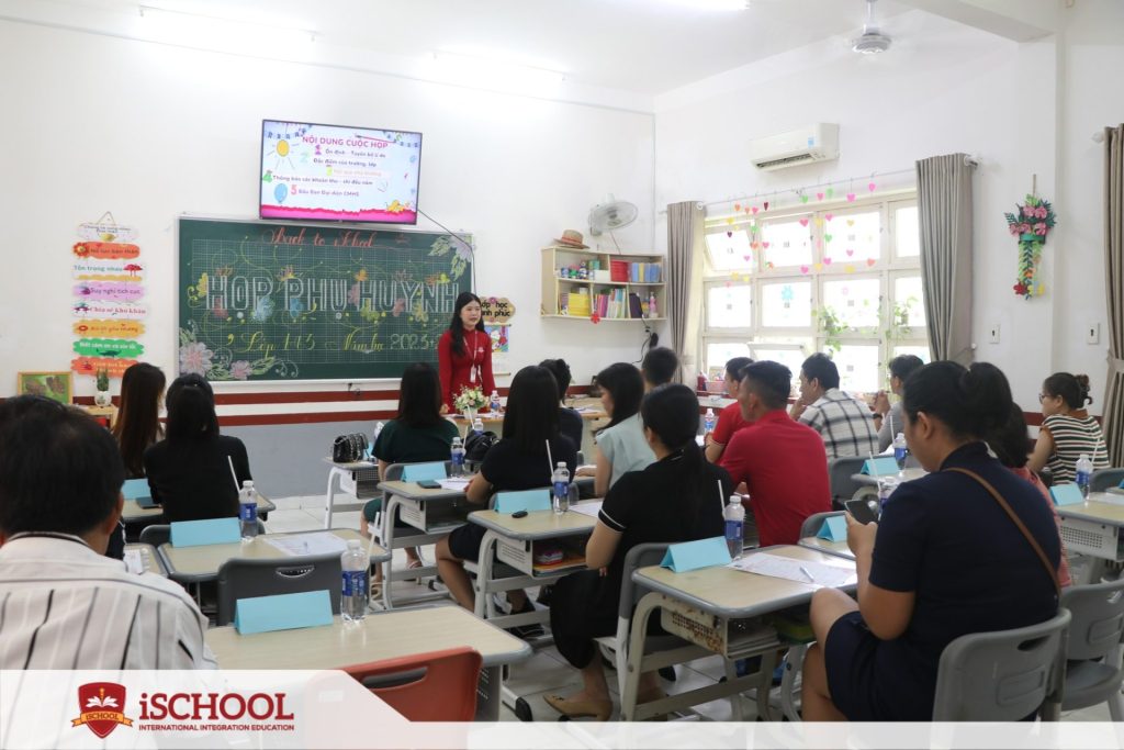 HỘI NGHỊ CHA MẸ HỌC SINH ĐẦU NĂM