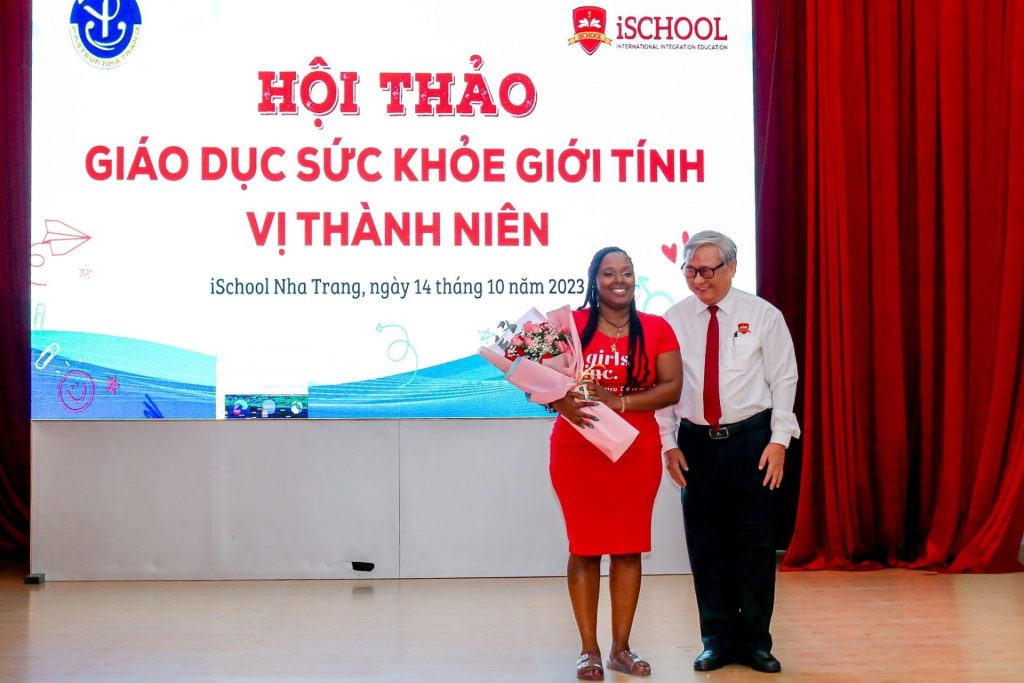 iSCHOOL NHA TRANG: HỘI THẢO GIÁO DỤC SỨC KHỎE GIỚI TÍNH VỊ THÀNH NIÊN
