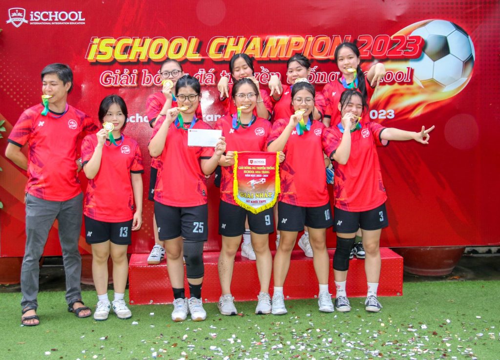 iSCHOOL NHA TRANG: CHUNG KẾT GIẢI BÓNG ĐÁ TRUYỀN THỐNG 2023