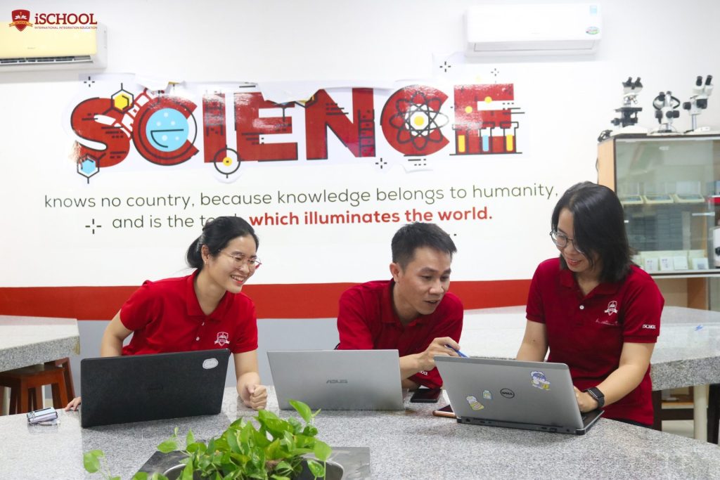 iSchool Ninh Thuận: Nâng cao chất lượng giảng dạy bộ môn Khoa học tự nhiên