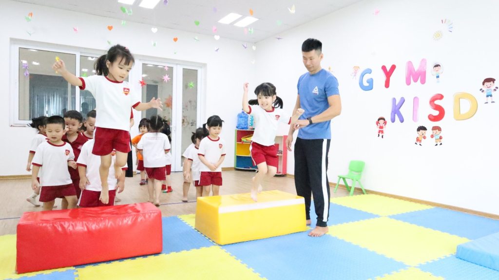 VUI HỌC GYMKID -iSER MẦM NON PHÁT TRIỂN THỂ CHẤT TOÀN DIỆN