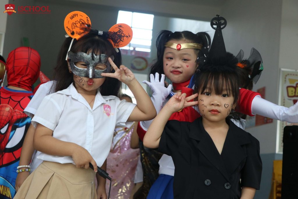 iSCHOOL BẠC LIÊU: HAPPY HALLOWEEN 2023- DARE THE DARK