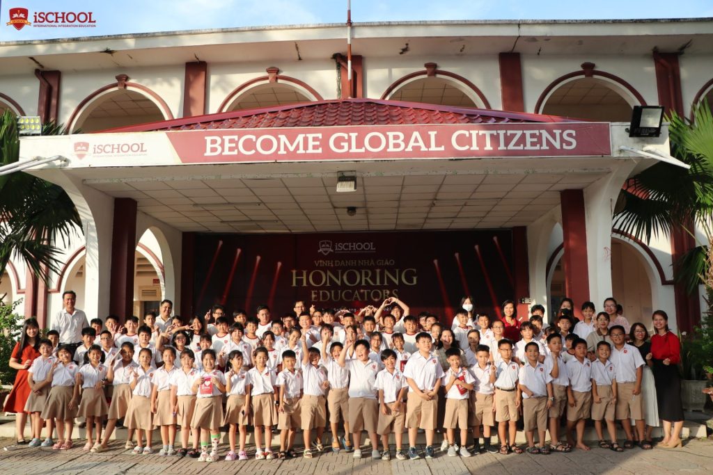 RING THE GOLDEN BELL –  RUNG CHUÔNG VÀNG TIẾNG ANH NĂM 2023