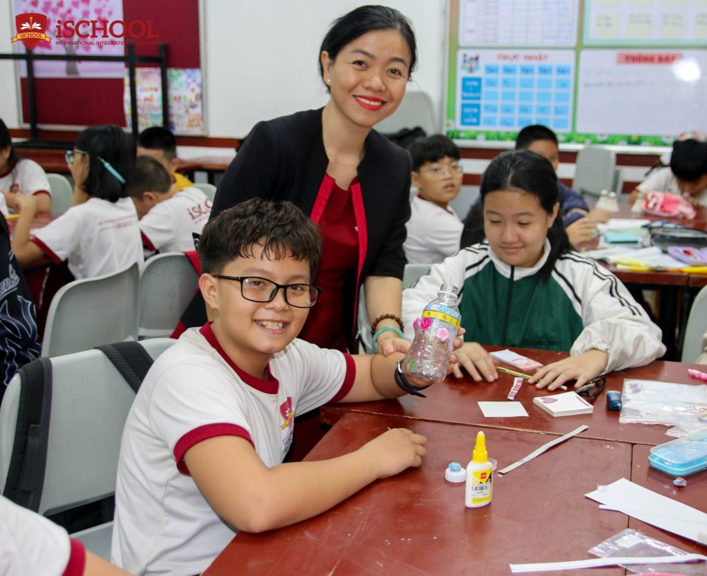 iSCHOOL NHA TRANG: GIỜ THỰC HÀNH MÔN HOẠT ĐỘNG TRẢI NGHIỆM VÀ HƯỚNG NGHIỆP CỦA HỌC SINH LỚP 6
