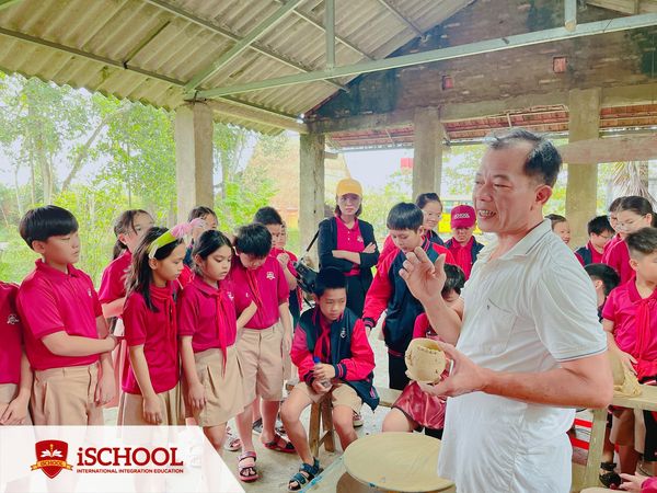 iSCHOOL QUẢNG TRỊ: TRẢI NGHIỆM LÀNG NGHỀ GỐM PHƯỚC TÍCH!!